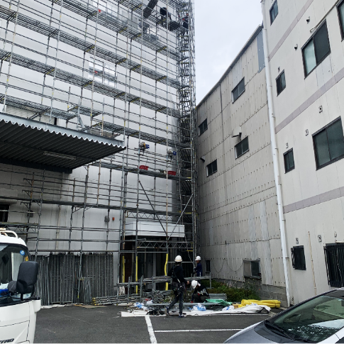 実績2 マンション仮設足場１